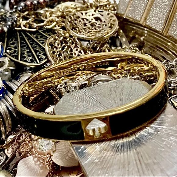 1 Lb Unsearched Huge Bulk Jewelry Lot of  Wearable Art Craft TREASURE FUN - Picture 5 of 8